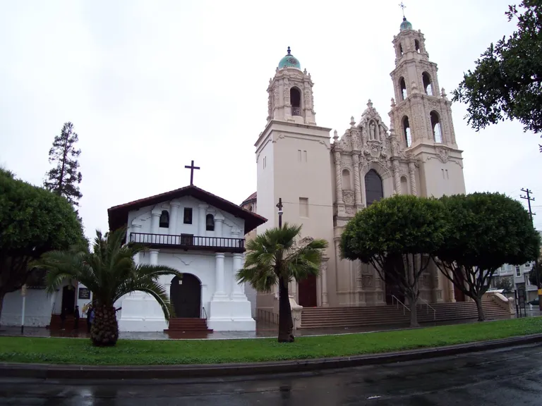 Basílica y cementerio de Mission Dolores · fotografía de archivo